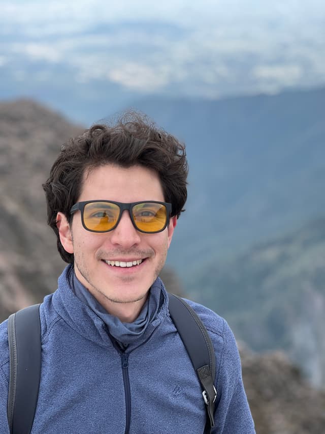 Jonathan Larraguivel Alemán
